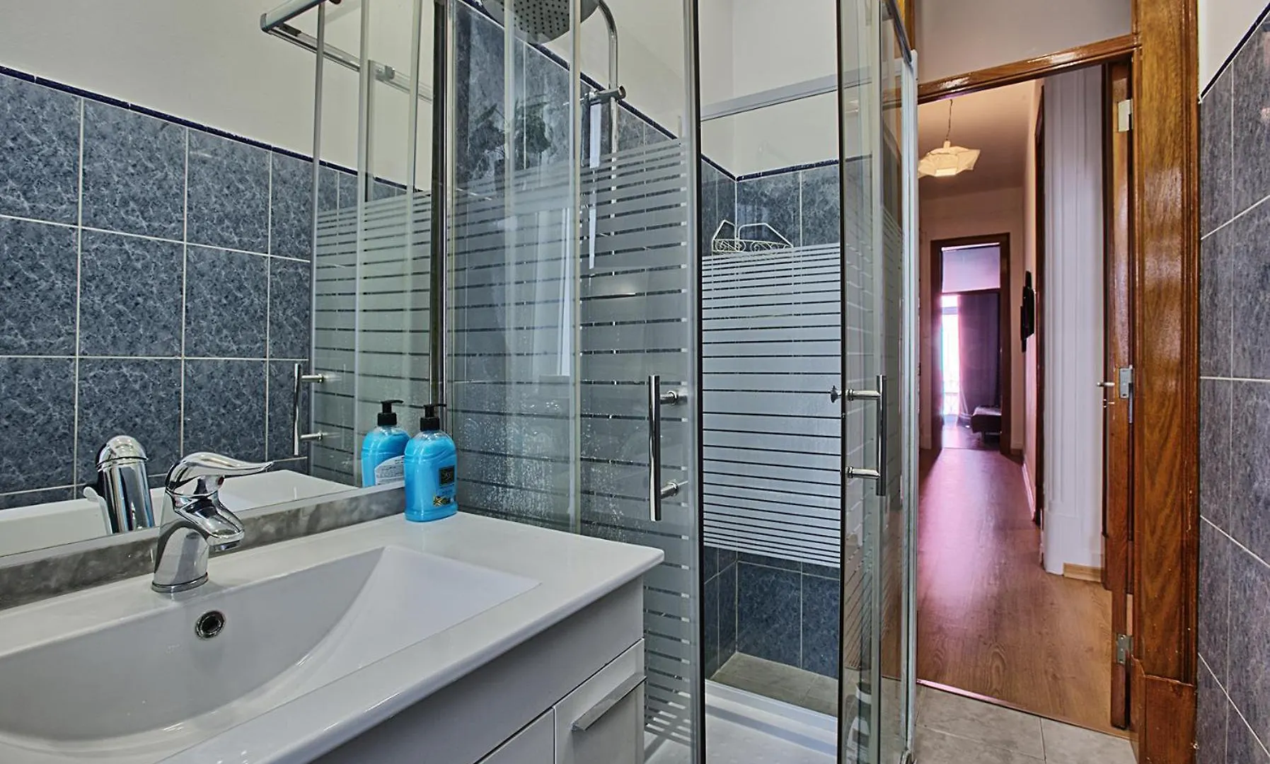 Antonio Pedro Apartment Lisbon